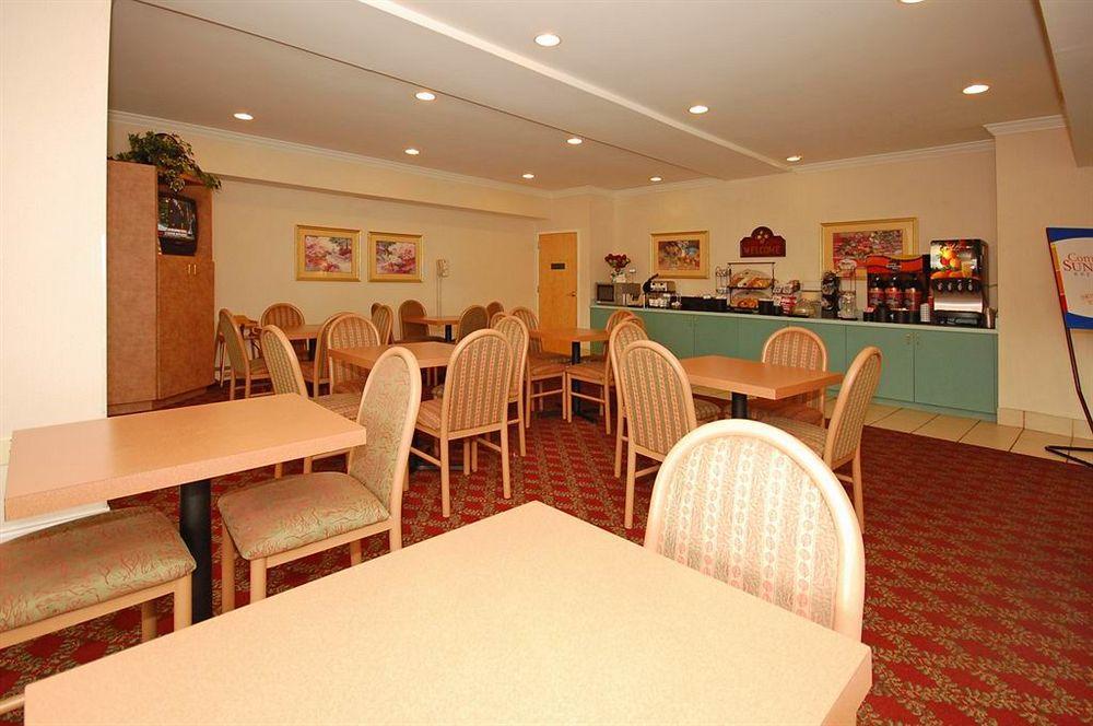 Comfort Inn & Suites Trussville I-59 Exit 141 Bagian luar foto