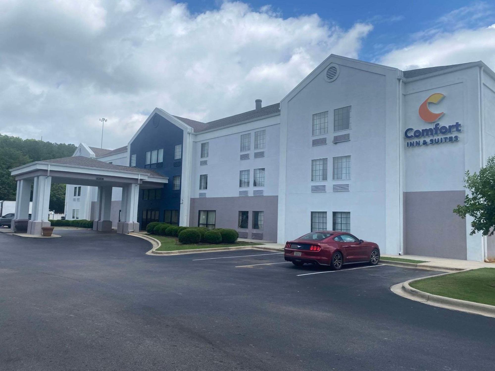 Comfort Inn & Suites Trussville I-59 Exit 141 Bagian luar foto