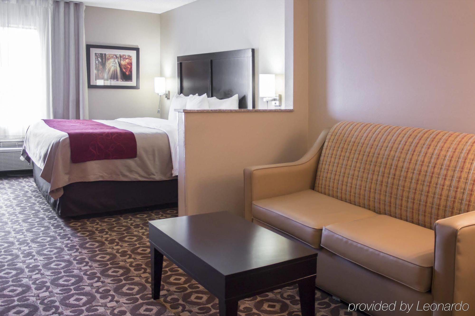 Comfort Inn & Suites Trussville I-59 Exit 141 Bagian luar foto