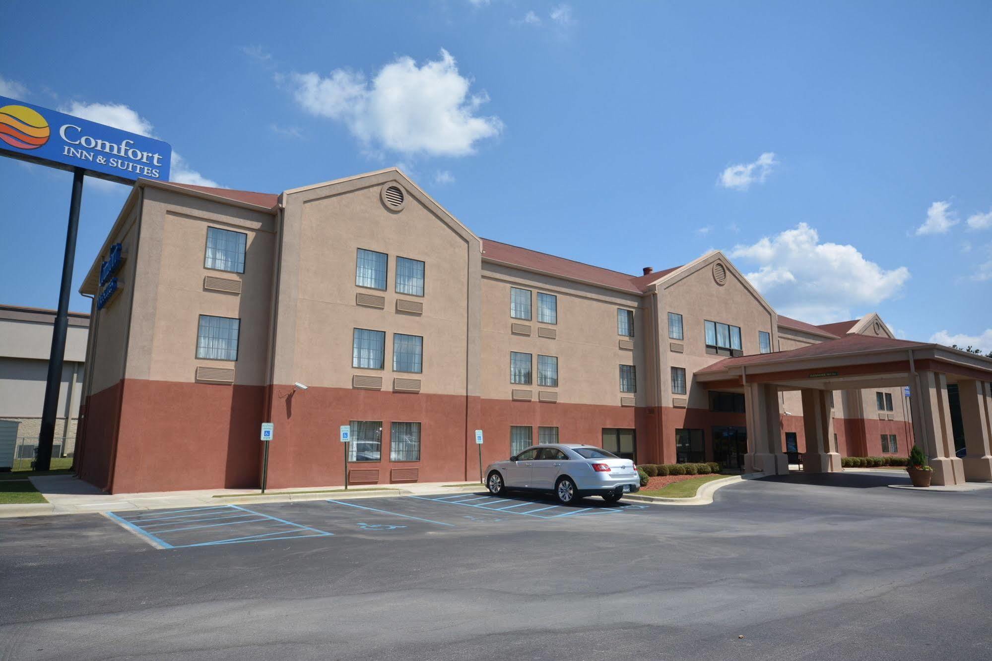 Comfort Inn & Suites Trussville I-59 Exit 141 Bagian luar foto