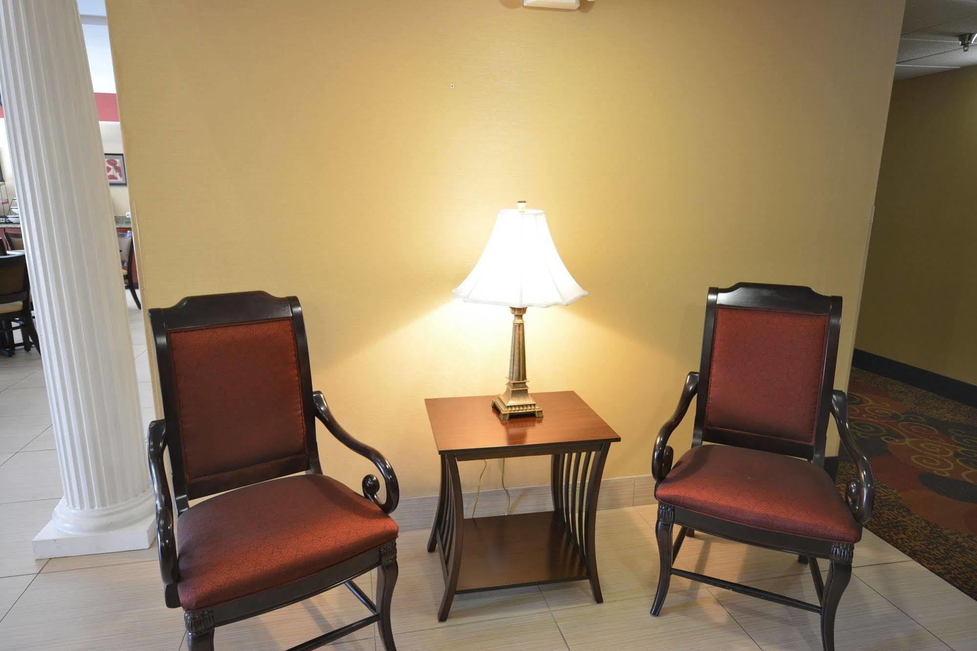 Comfort Inn & Suites Trussville I-59 Exit 141 Bagian luar foto